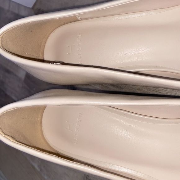 Brand new Halston Ivory Heels - Picture 3 of 6